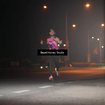 Runner Photo 7651314