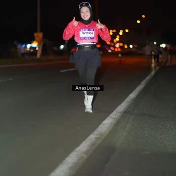 Runner Photo 7651321