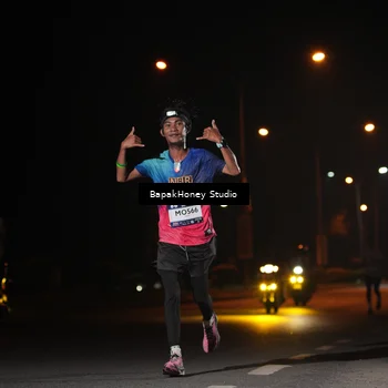 Runner Photo 7651326
