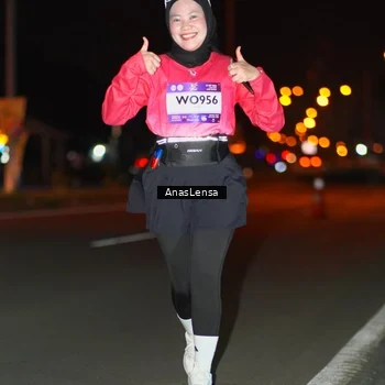 Runner Photo 7651337