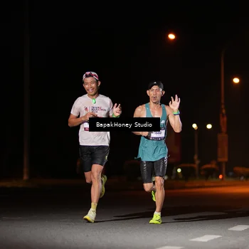 Runner Photo 7651365