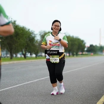Runner Photo 7651367