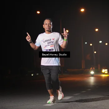Runner Photo 7651383