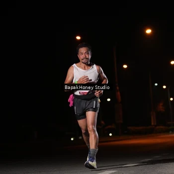 Runner Photo 7651392
