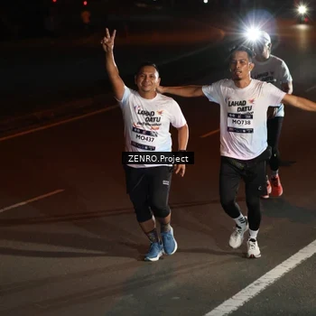 Runner Photo 7651395