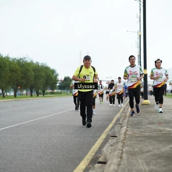Runner Photo 7651417