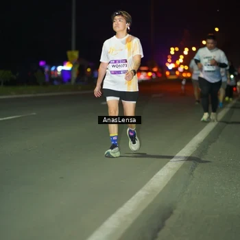 Runner Photo 7651419