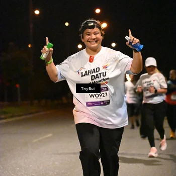 Runner Photo 7651424