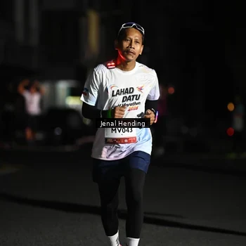Runner Photo 7651432
