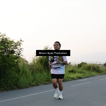 Runner Photo 7651438