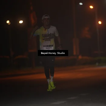 Runner Photo 7651440