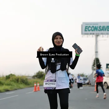 Runner Photo 7651448