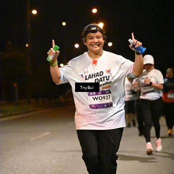 Runner Photo 7651459
