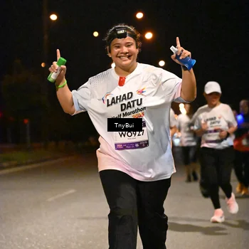 Runner Photo 7651475
