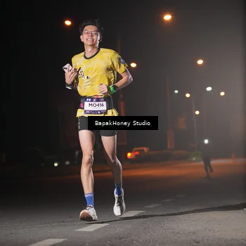 Runner Photo 7651481