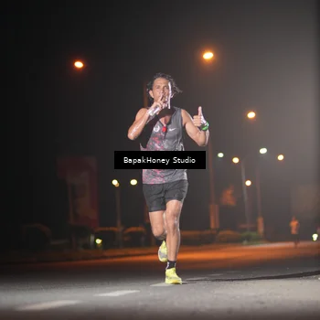 Runner Photo 7651483
