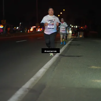 Runner Photo 7651489