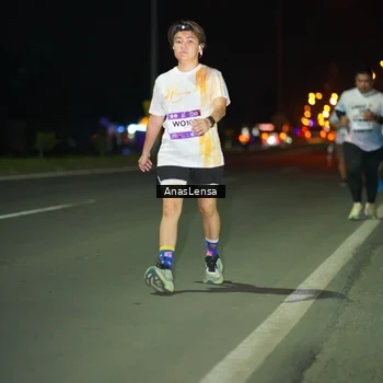 Runner Photo 7651497