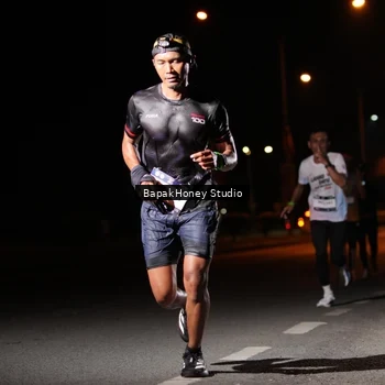 Runner Photo 7651520