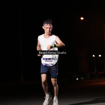 Runner Photo 7651530