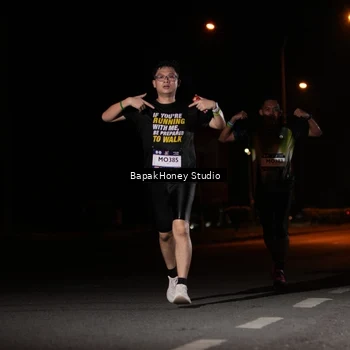 Runner Photo 7651531