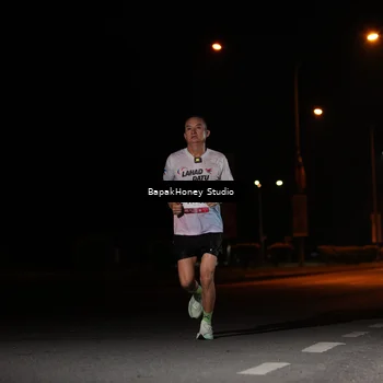 Runner Photo 7651538
