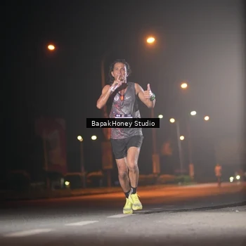 Runner Photo 7651543