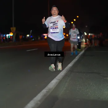 Runner Photo 7651552