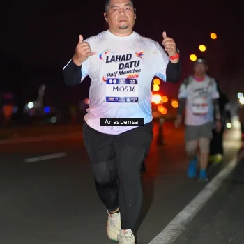 Runner Photo 7651563