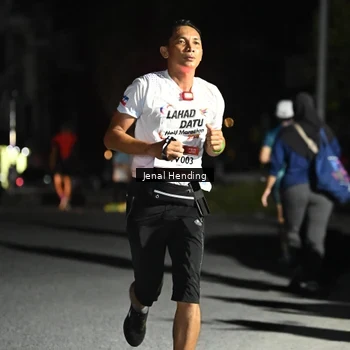 Runner Photo 7651565