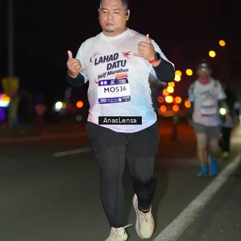 Runner Photo 7651571