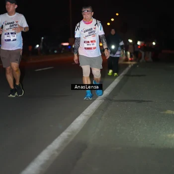 Runner Photo 7651597