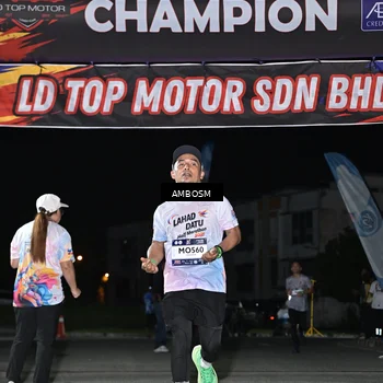 Runner Photo 7651612
