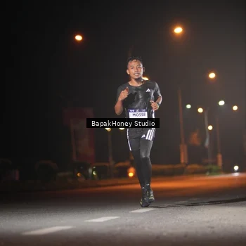 Runner Photo 7651623
