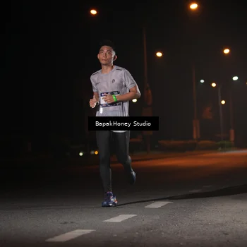 Runner Photo 7651628