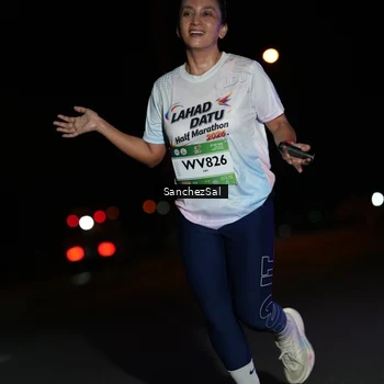 Runner Photo 7651629