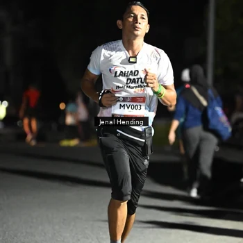 Runner Photo 7651634