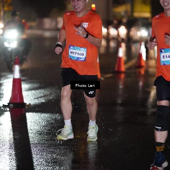 Runner Photo 7651636