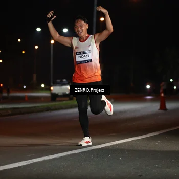 Runner Photo 7651640