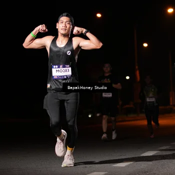 Runner Photo 7651644