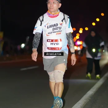 Runner Photo 7651657