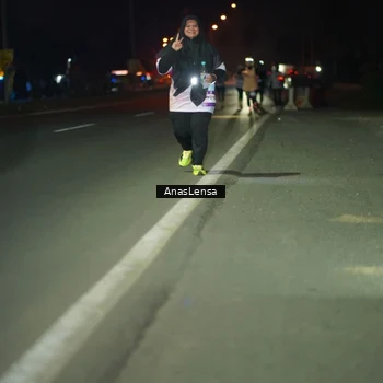 Runner Photo 7651660
