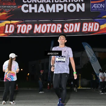 Runner Photo 7651665