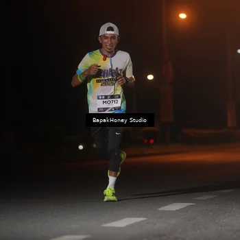 Runner Photo 7651667