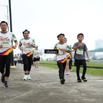 Runner Photo 7651670