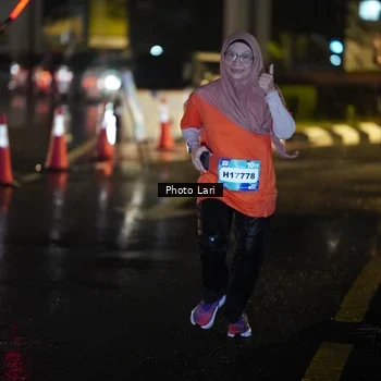 Runner Photo 7651679