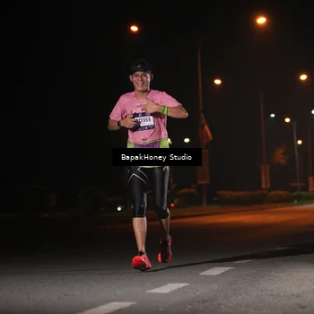 Runner Photo 7651689
