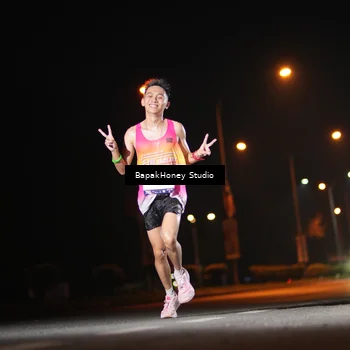 Runner Photo 7651693