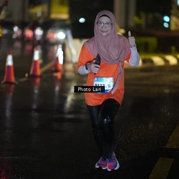 Runner Photo 7651695