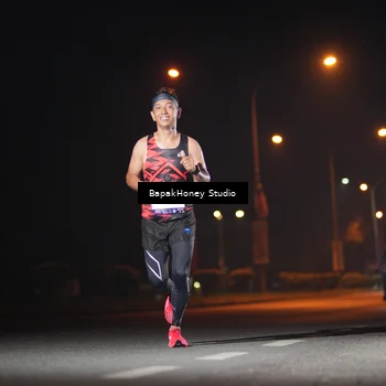 Runner Photo 7651697